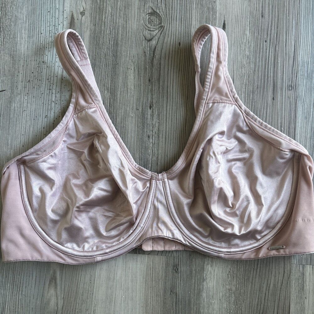 Breezies Balconette Nude Soft Pink Bra Wired Mesh Size 40DD